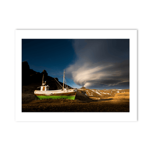 abandoned-fishing-boat-lenticular-clouds-iceland PM