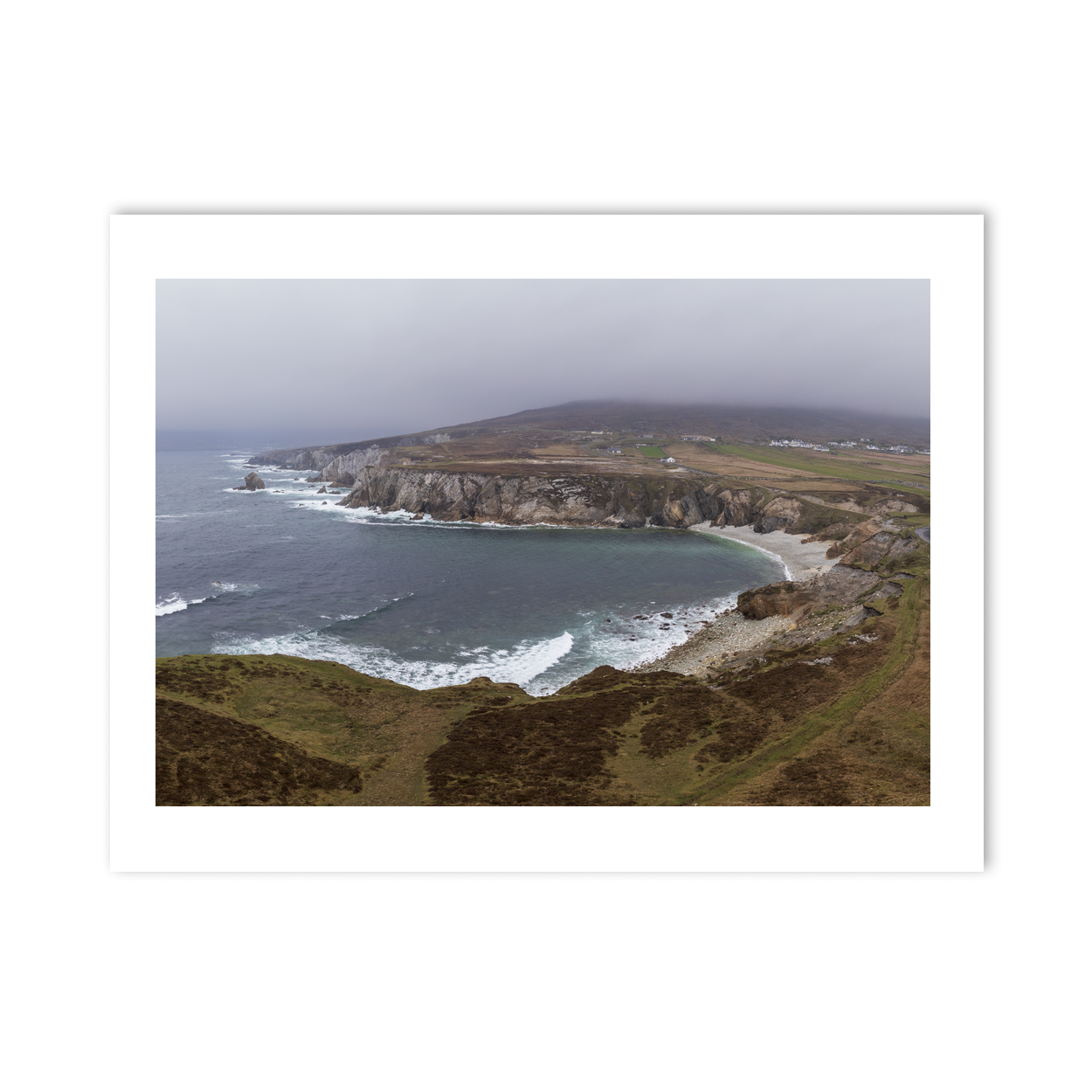 achill-island-dramatic-cliffs-misty-bay PM