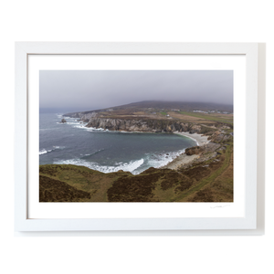 achill-island-dramatic-cliffs-misty-bay WF