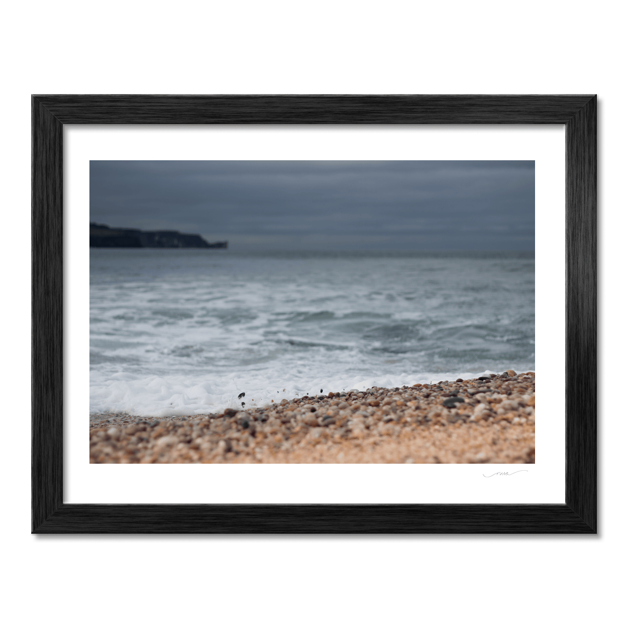 antrim-pebble-beach-waves-moody-sky PM