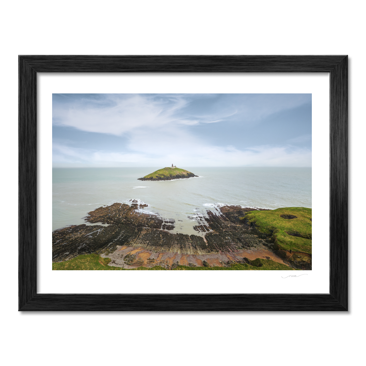 ballycotton-island-lighthouse-rocky-coastline-view PM