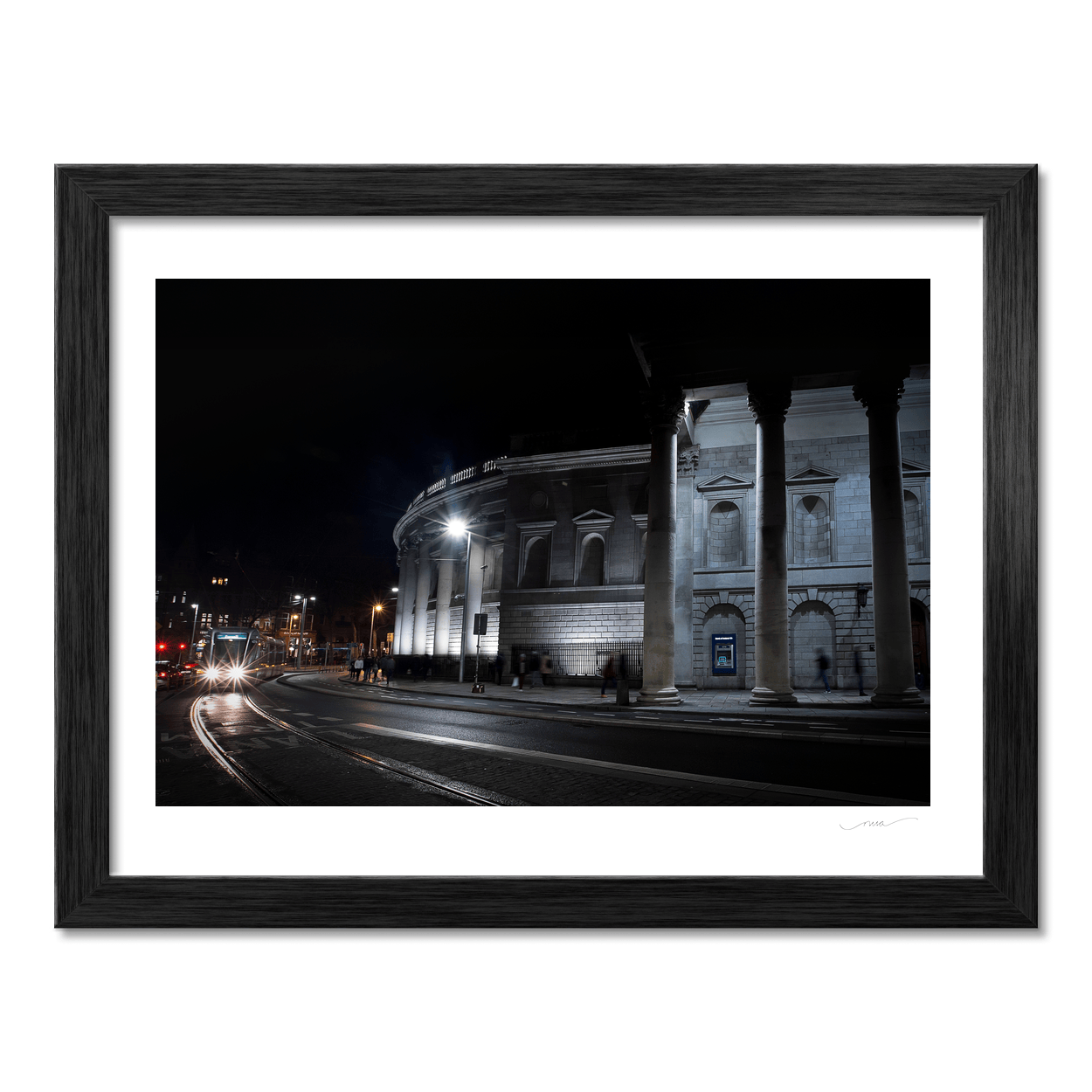 bank-of-ireland-college-green-night PM