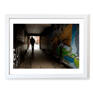 belfast-alleyway-silhouette-street-mural WF