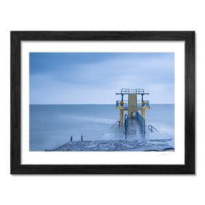 blackrock-diving-tower-calm-winter-sea BF