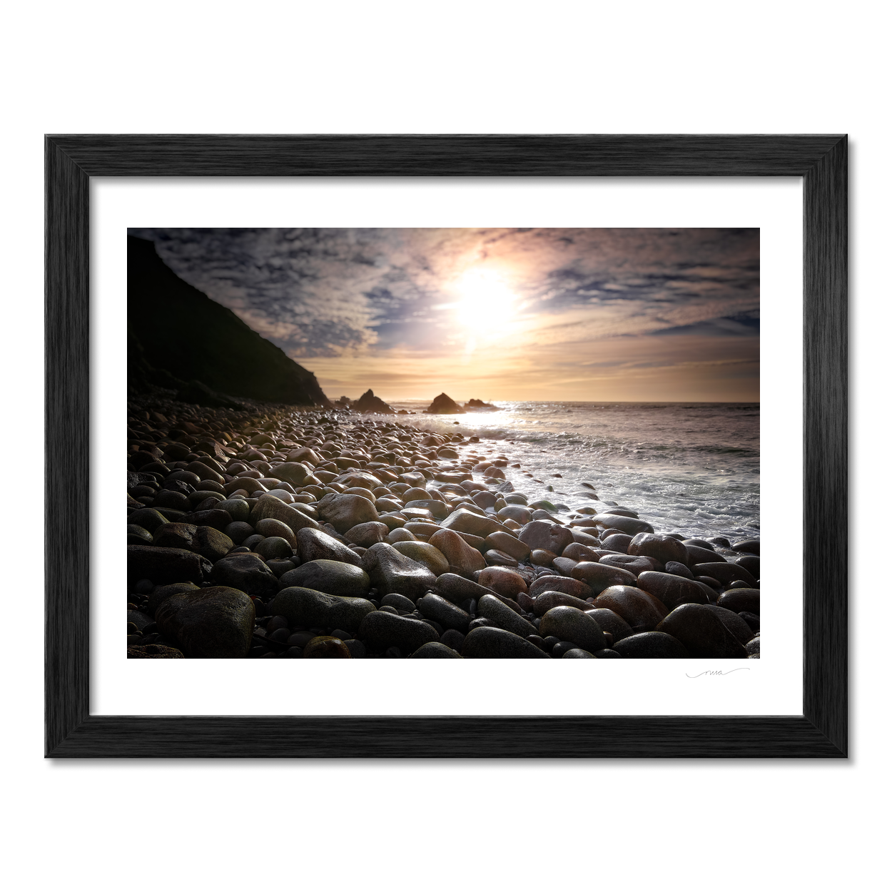 bloody-foreland-beach-smooth-rocks-golden-sunset PM