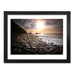 bloody-foreland-beach-smooth-rocks-golden-sunset BF