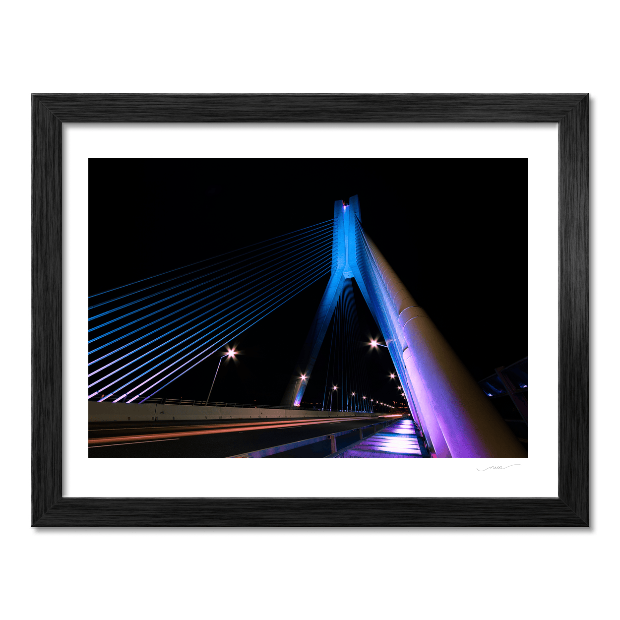 boyne-cable-bridge-night-blue-purple-lights PM