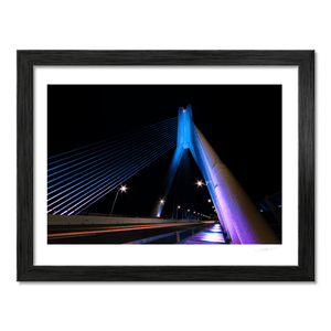 boyne-cable-bridge-night-blue-purple-lights BF
