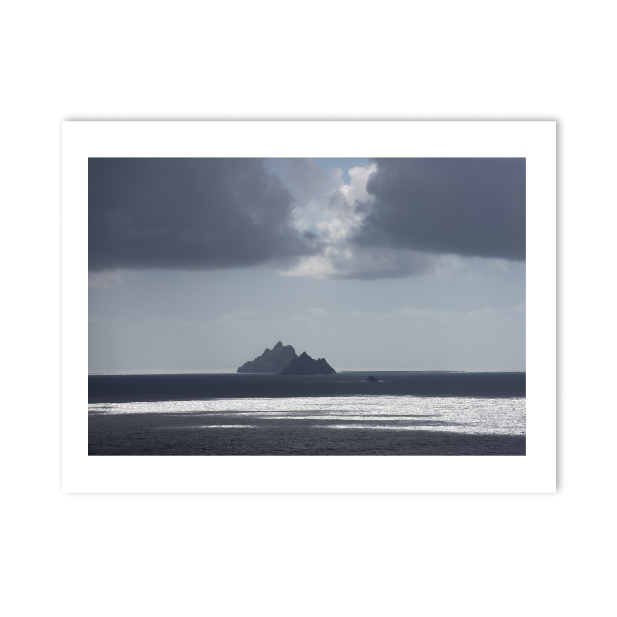 breaking-light-over-skellig-rocks PM