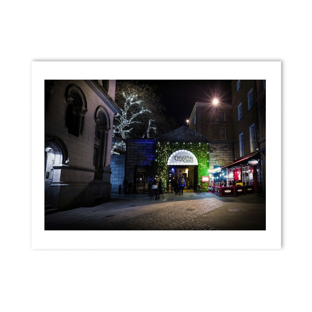 christmas-at-the-castle-entrance-night PM