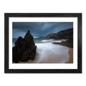coumeenoole-beach-dramatic-sea-stack-storm BF