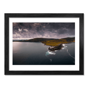 cromwell-point-lighthouse-stormy-skies-valentia BF