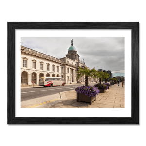 custom-house-vintage-bus-dublin-city BF