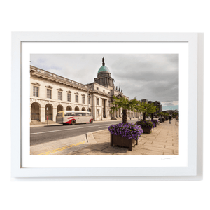 custom-house-vintage-bus-dublin-city WF