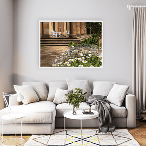 daisies-historic-sandstone-manor-gardens WFW