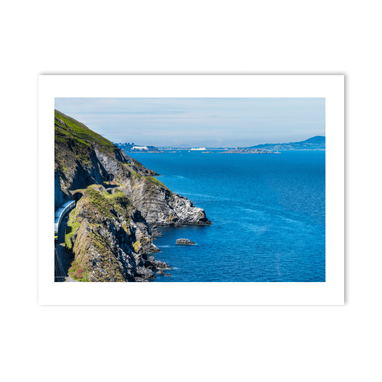 dart-train-bray-head-cliff-tunnel-coastal PM