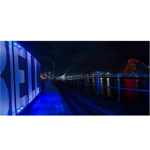 diving-bell-samuel-beckett-bridge-night PM