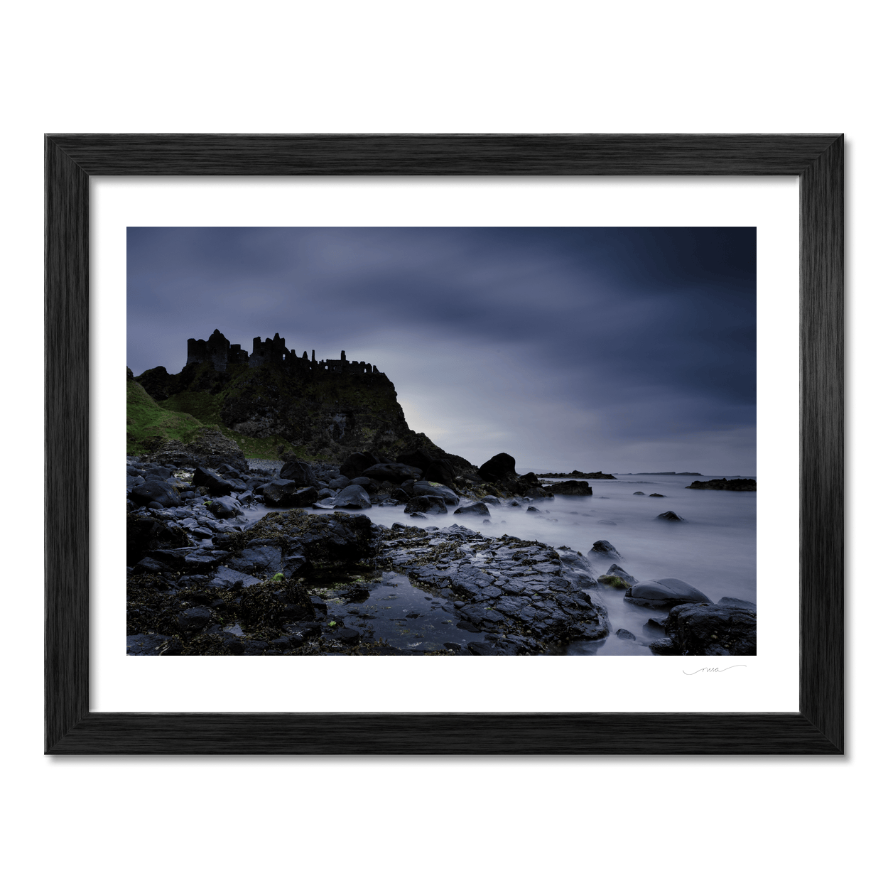 dunluce-castle-ruins-moody-coastline PM
