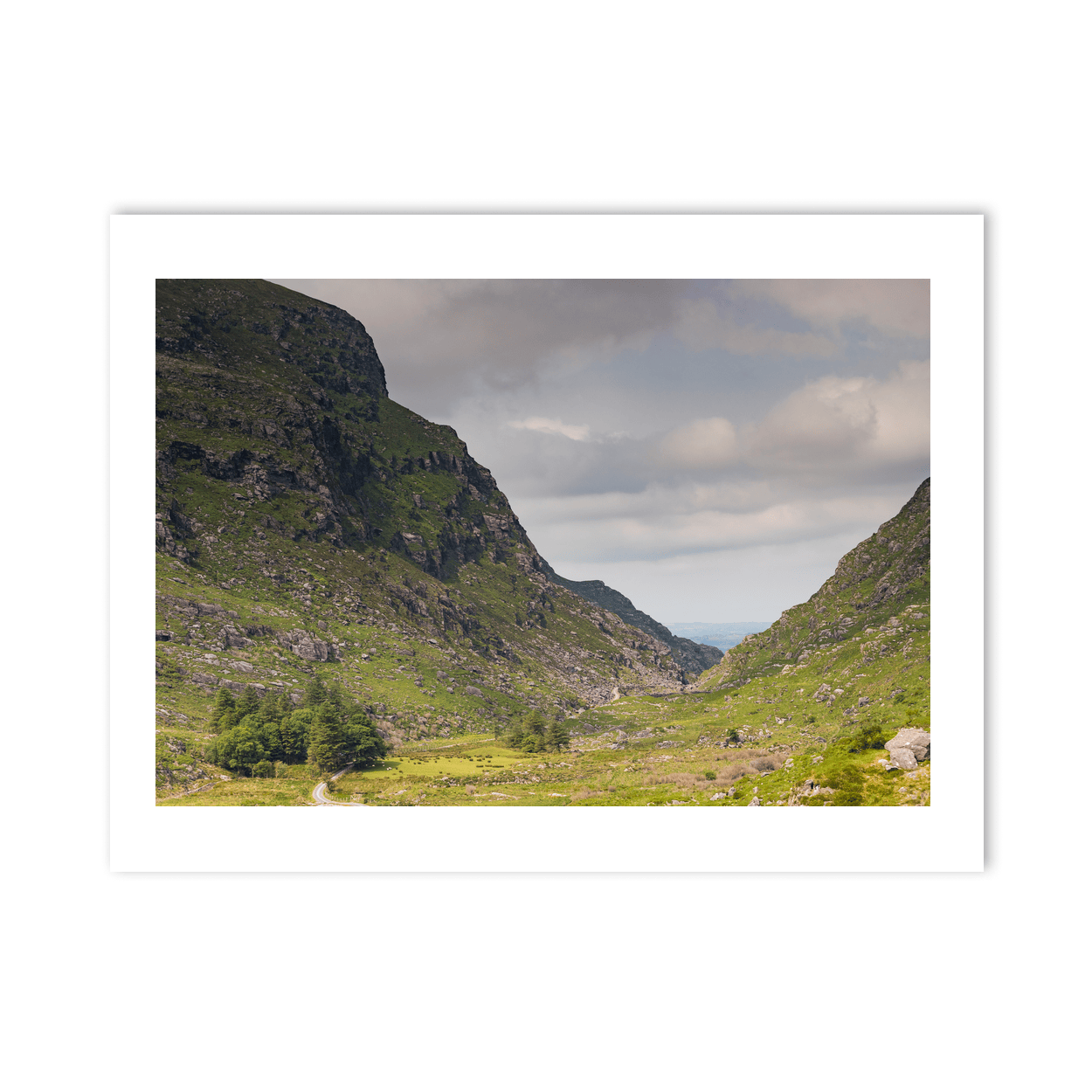 gap-of-dunloe-mountain-pass-moody-sky PM