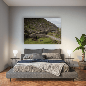 gap-of-dunloe-stone-bridge-winding-road Pano