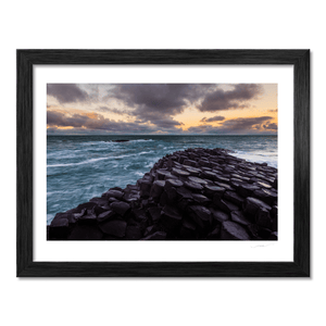giants-causeway-basalt-columns-sunset BF
