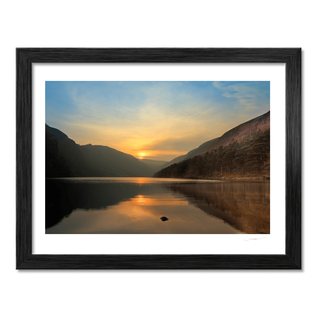 glendalough-upper-lake-golden-sunset PM