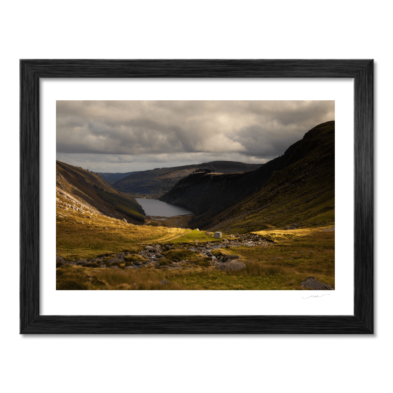 glendalough-upper-lake-valley-moody-skies PM