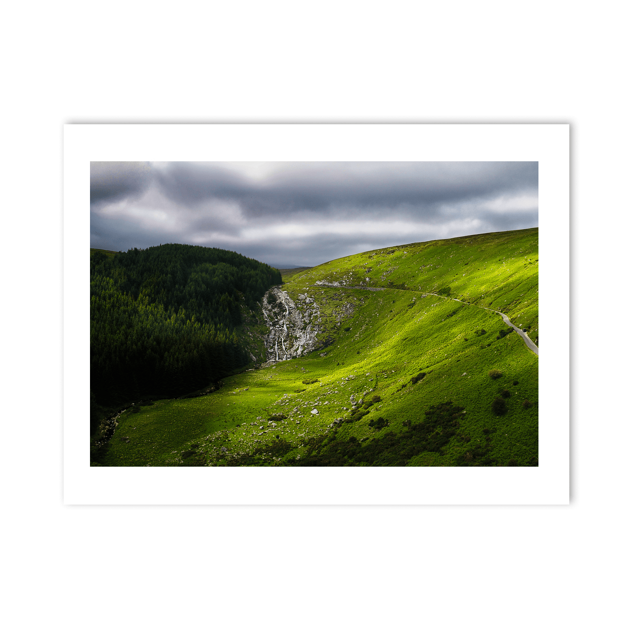glenmacnass-waterfall-valley-moody-sky PM