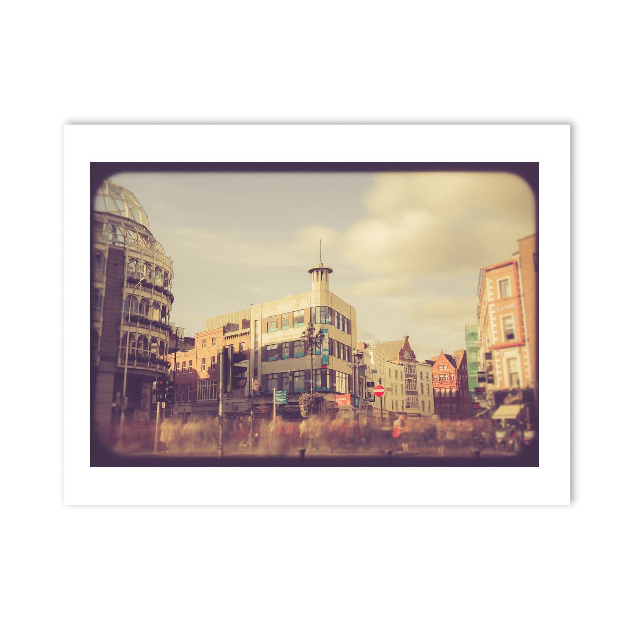 grafton-street-long-exposure-city-life PM