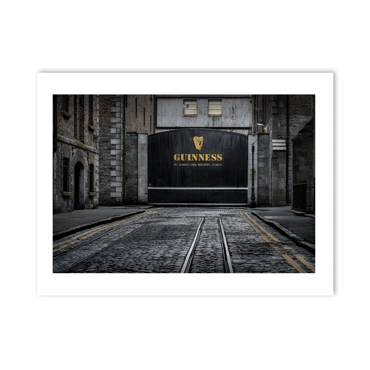 guinness-st-james-gate-brewery-cobblestone-entrance PM