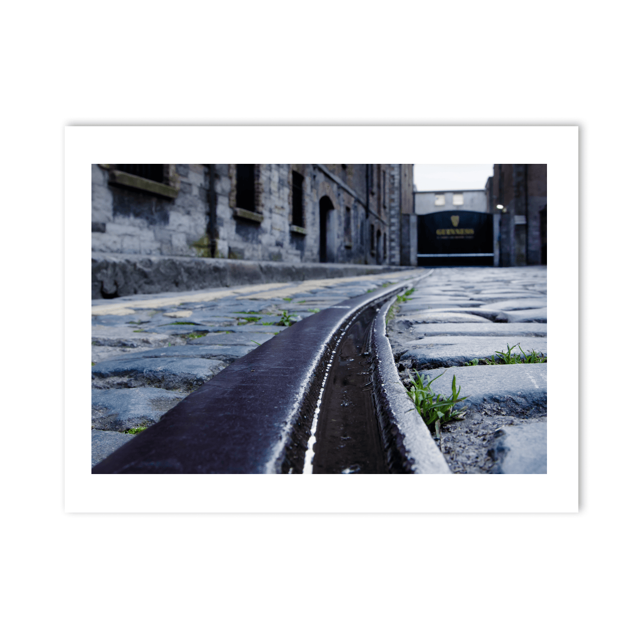 guinness-storehouse-cobblestone-railway-tracks PM