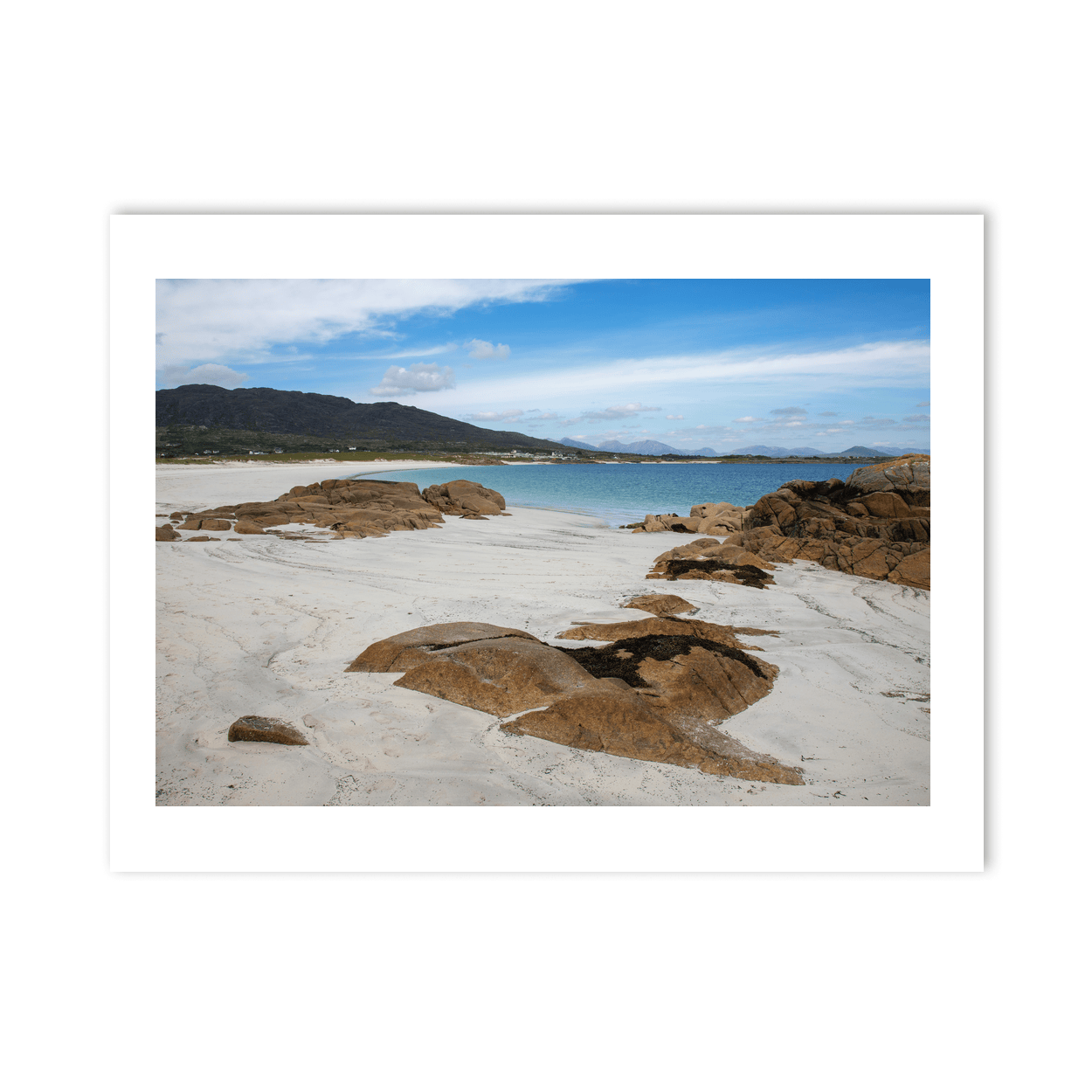 gurteen-beach-roundstone-white-sand-rocks PM