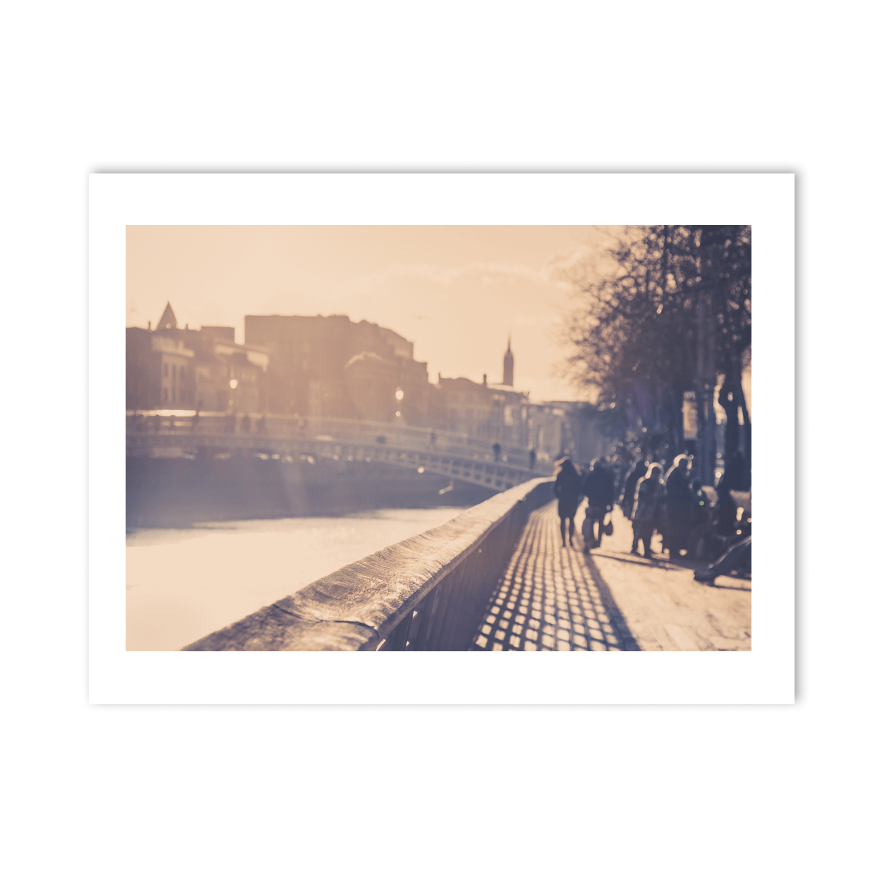 hapenny-bridge-golden-hour-river-liffey PM