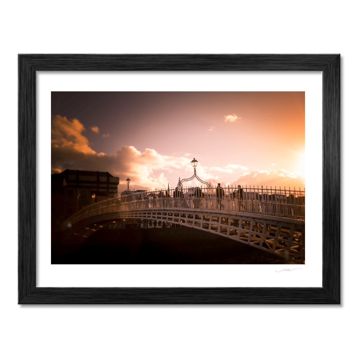 hapenny-bridge-golden-sunset-silhouette PM