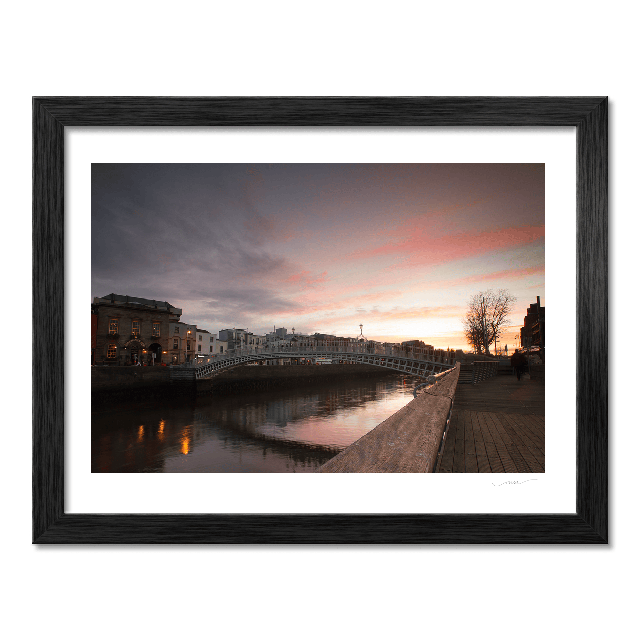 hapenny-bridge-sunset-river-liffey-2 PM