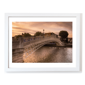 hapenny-bridge-sunset-swans-river-liffey WF
