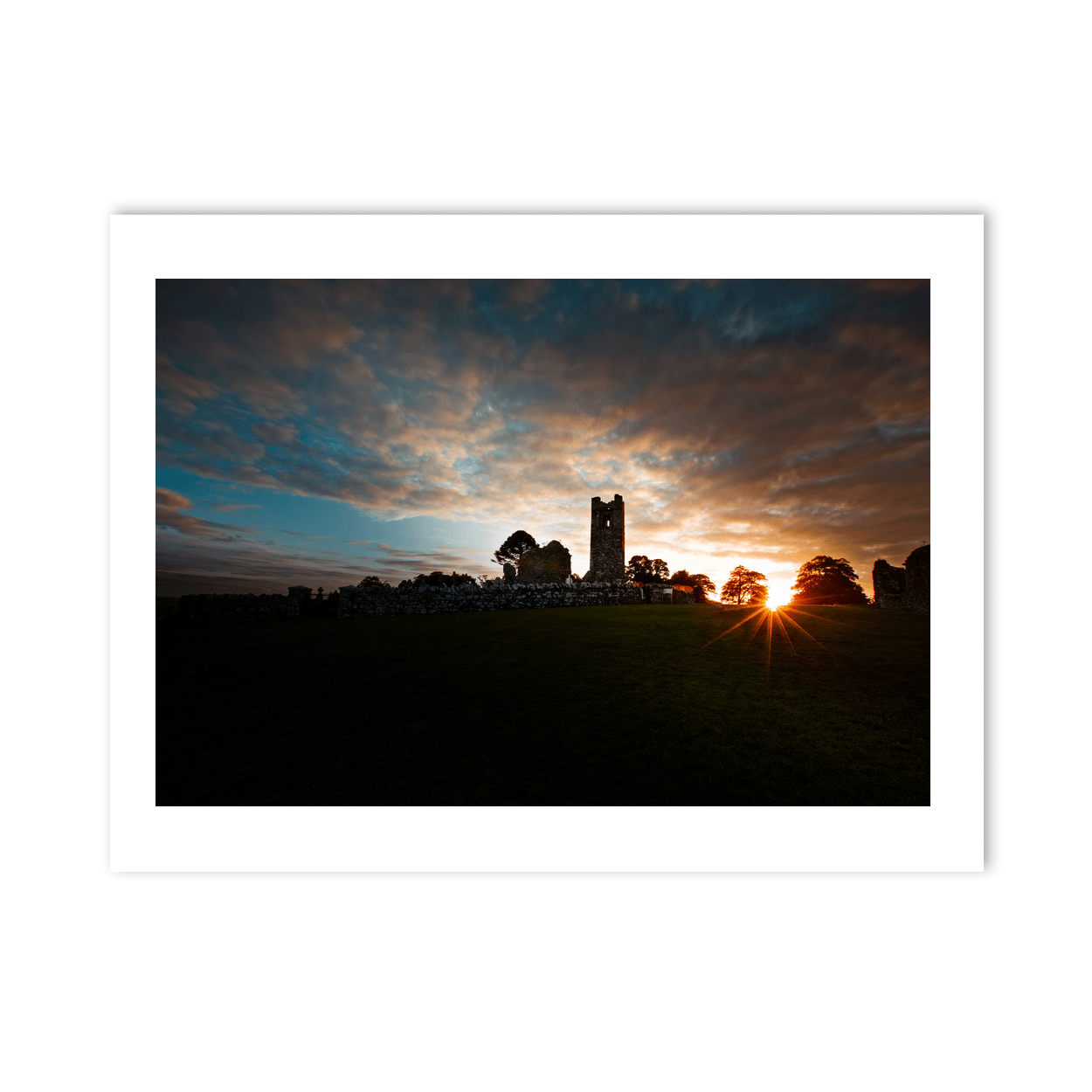 hill-of-slane-ruins-sunset-sunburst PM