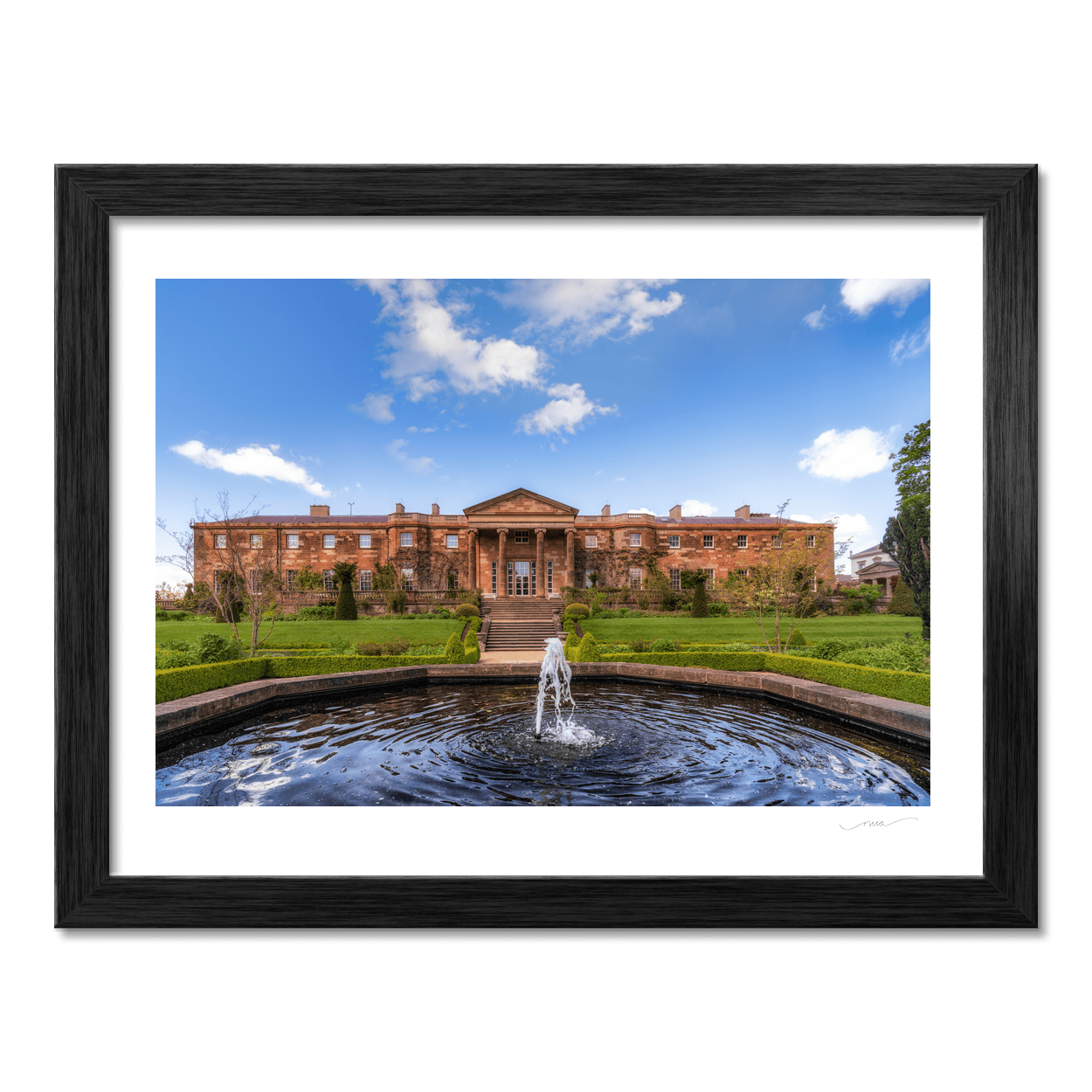 hillsborough-castle-gardens-fountain-view PM
