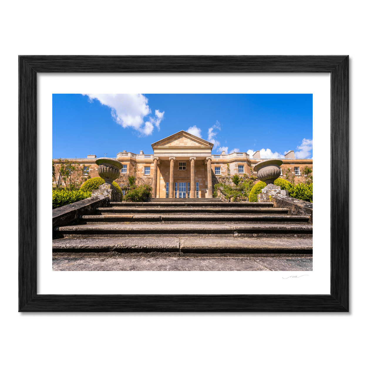 hillsborough-castle-grand-steps-garden PM