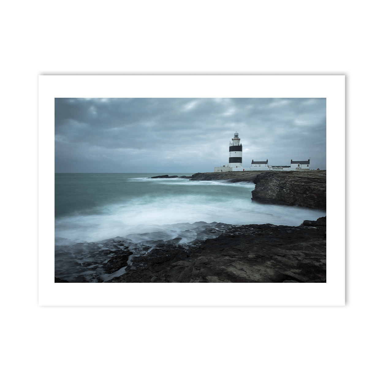 hook-lighthouse-stormy-seas-long-exposure PM