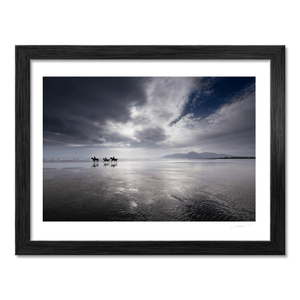 horse-riders-beach-dramatic-sky-mourne-mountains BF