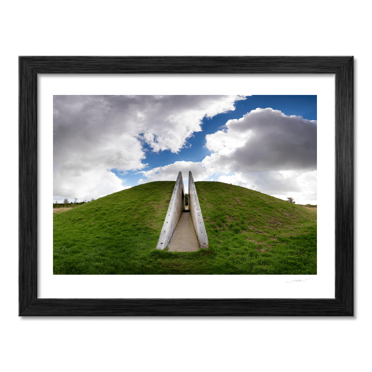 irish-national-heritage-park-mound-entrance PM