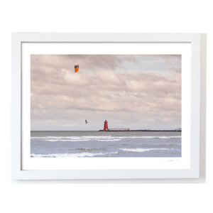 kitesurfer-big-air-poolbeg-lighthouse WF