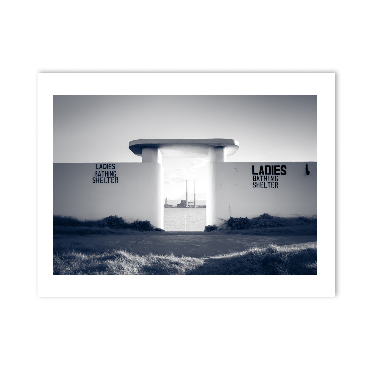 ladies-bathing-shelter-poolbeg-chimneys-view-2 PM