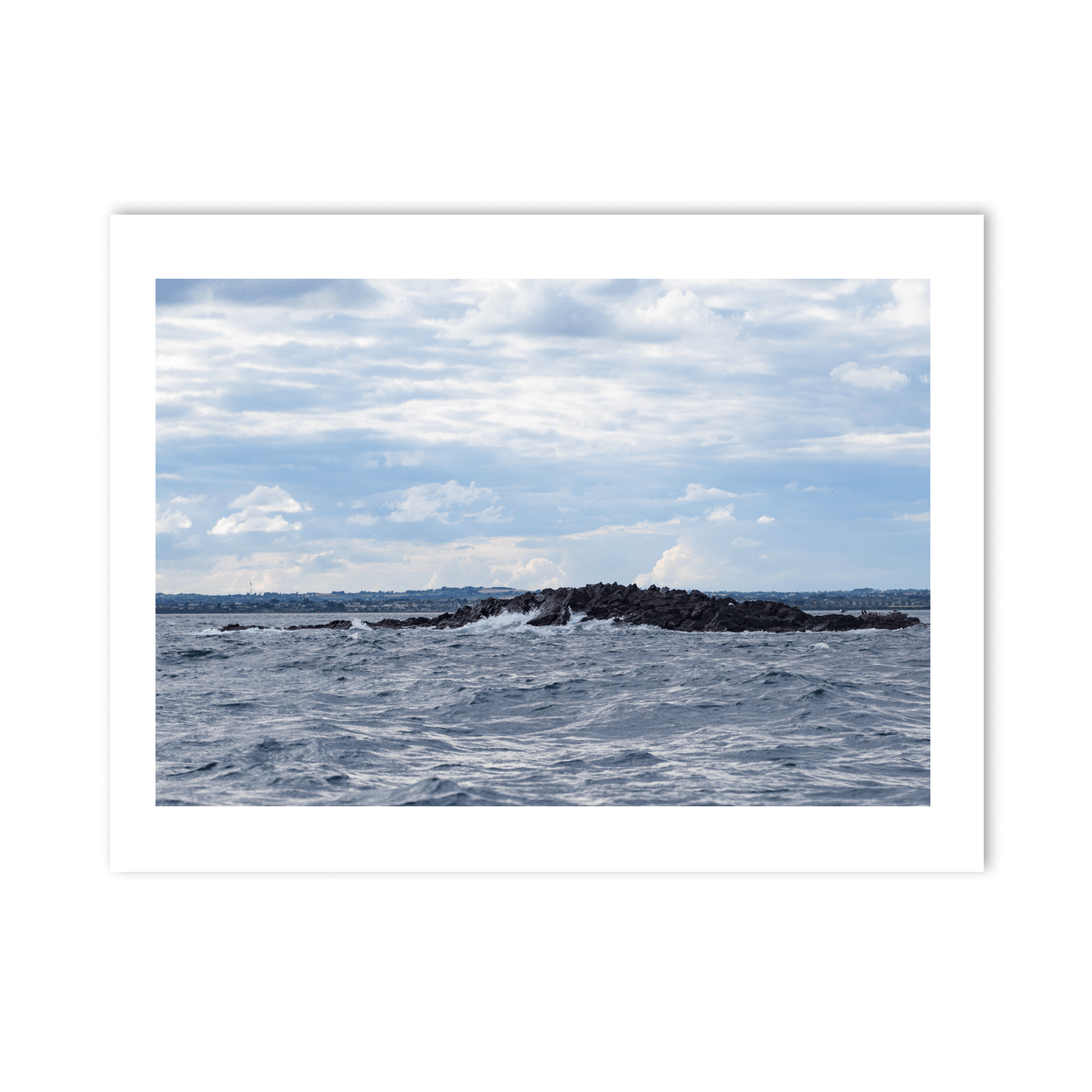 lambay-island-rocky-outcrop-choppy-seas PM