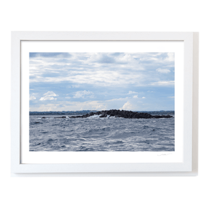 lambay-island-rocky-outcrop-choppy-seas WF