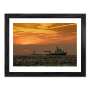 lighthouse-ship-sunset-golden-sky BF