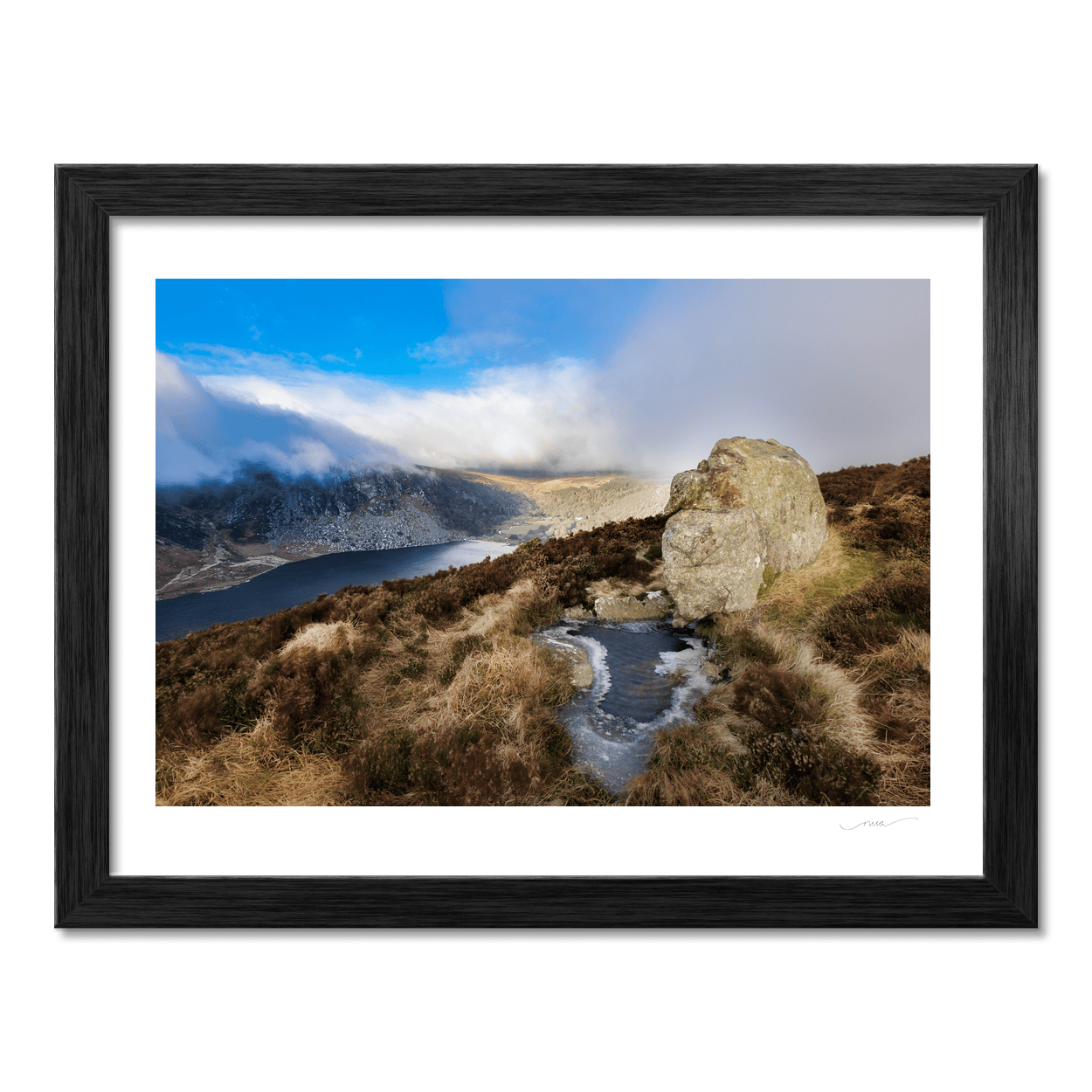 lough-tay-frozen-pool-misty-morning-wicklow PM