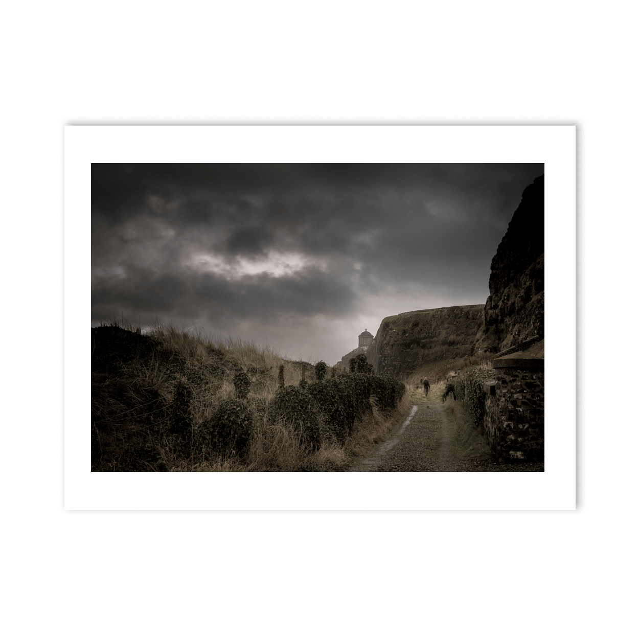mussenden-temple-dramatic-stormy-path PM