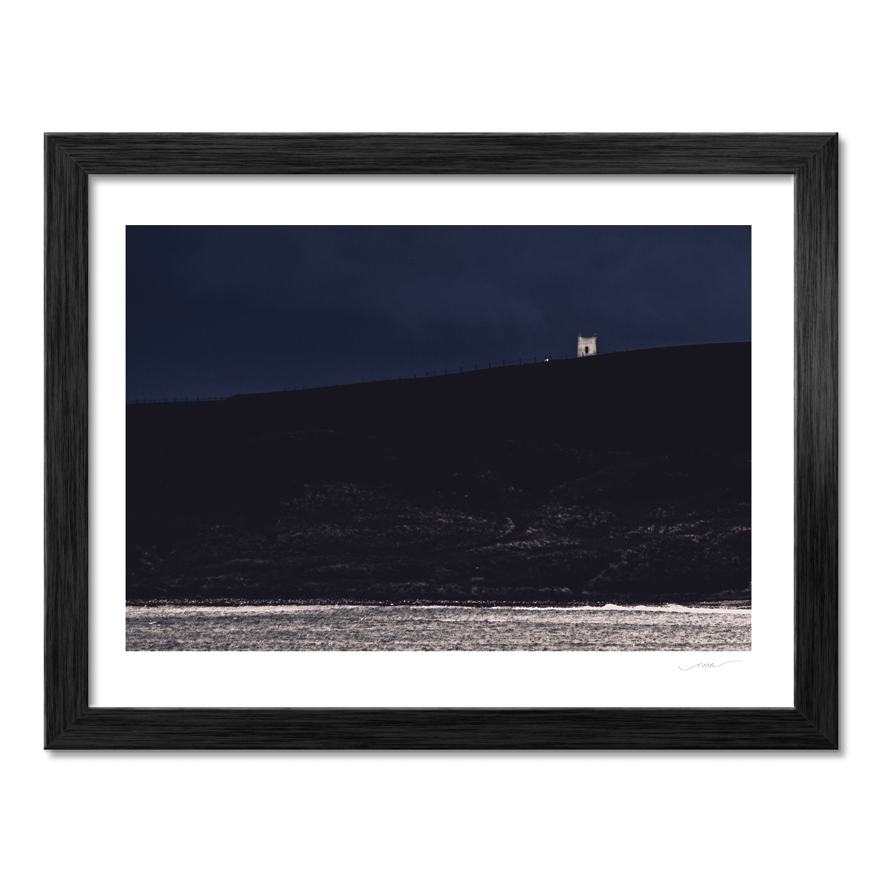 mussenden-temple-moody-coastal-hillside PM